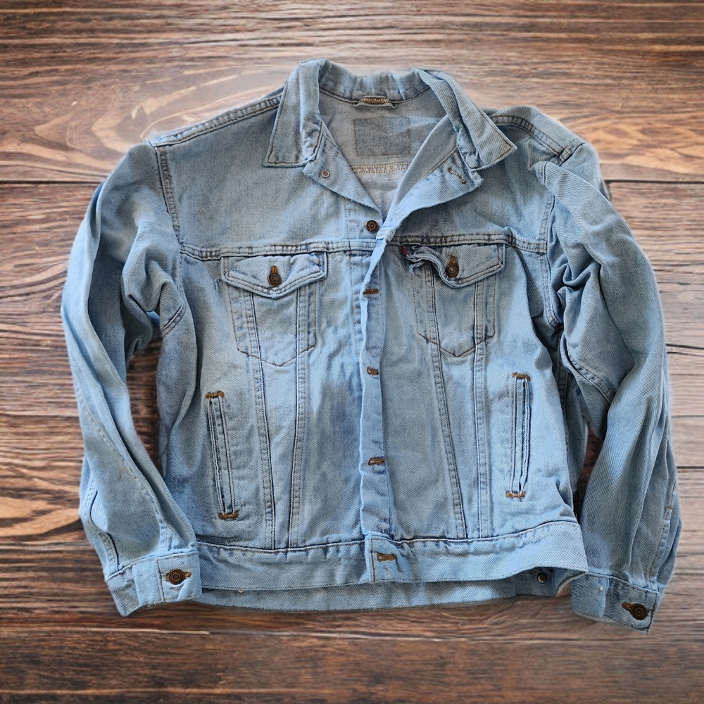 𝗦𝗢𝗟𝗗 Levi's jean trucker jacket - men's L/XL - dark wash